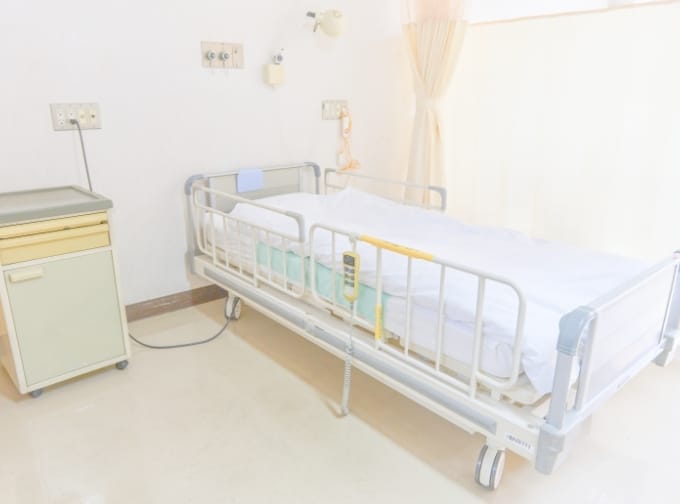 入院費用・病室について